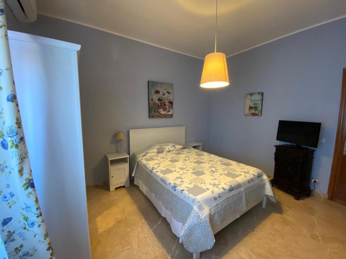 Sogni E Colori Bed & Breakfast Виланова д'Албенга Екстериор снимка
