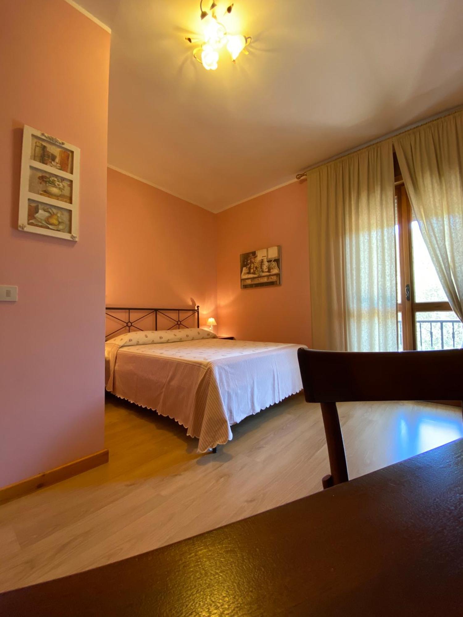 Sogni E Colori Bed & Breakfast Виланова д'Албенга Стая снимка